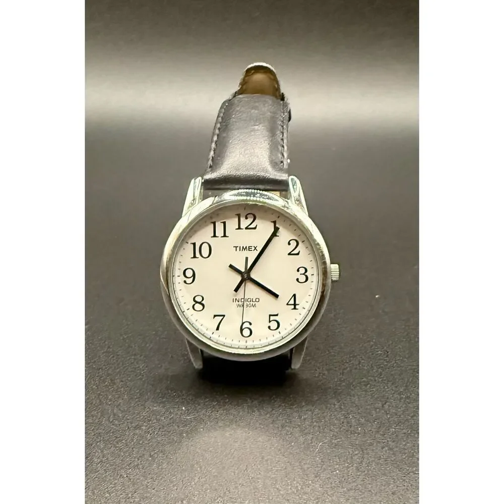 Timex Indiglo Ladies Wristwatch Black Leather Band Water Resistant